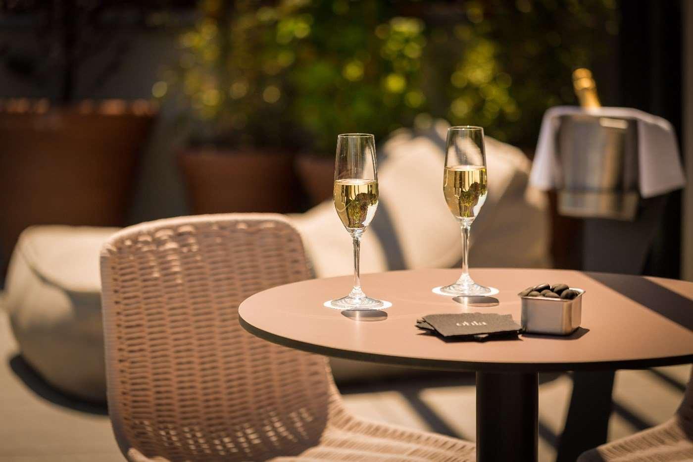 Ohla Eixample Hotel 5*